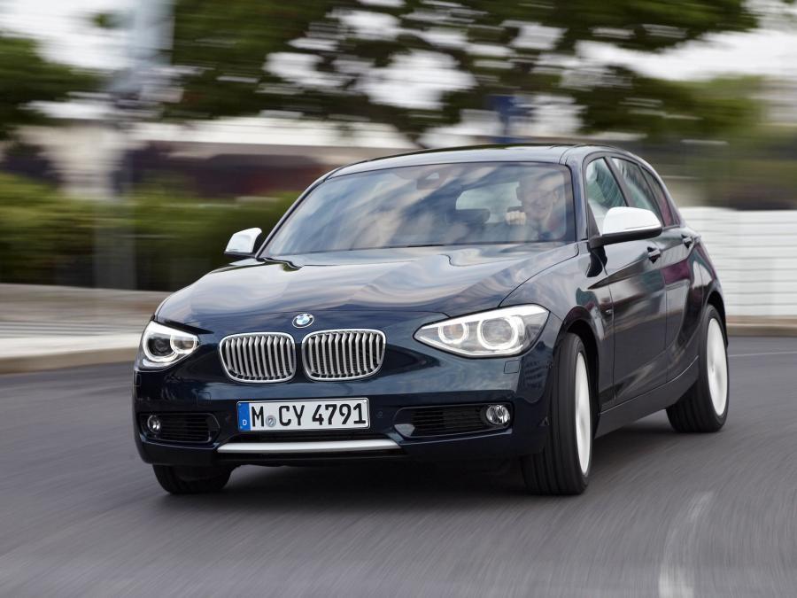  BMW 120d 5-Door Urban Line 2011 года  (фото 25 из 30)